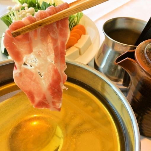 【夏メニュー！ブランド肉の彩り塩ダシしゃぶしゃぶコース】
