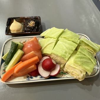 生野菜盛り合わせ~自家製味噌マヨ~