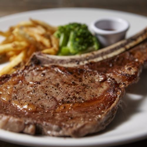 Black Angus Tomahawk Steak (Limited Quantity)
