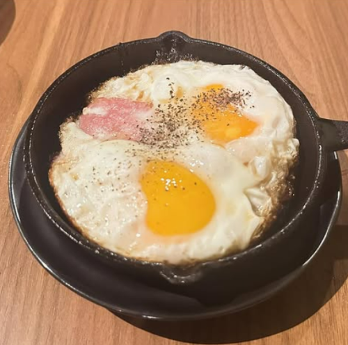 ベーコンエッグ