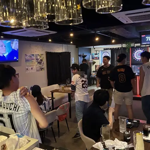 A cozy darts bar