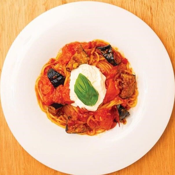 パスタやピザと樽生ワインが楽しめるお店