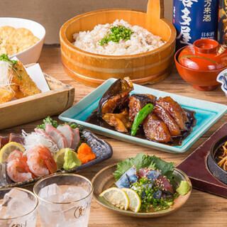 「風」套餐【含2小時無限暢飲】8道菜4,500日圓（含稅）*也有90分鐘無限暢飲選項