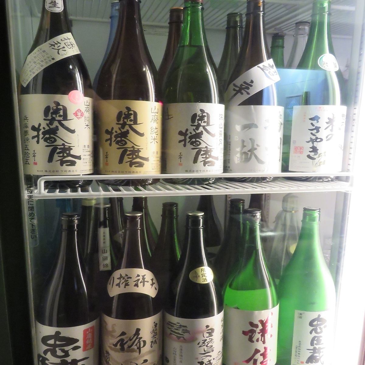 We have a wide selection of sake and shochu♪