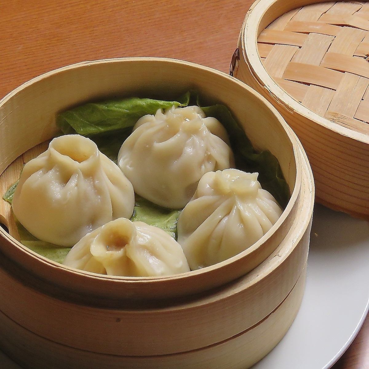 小籠包や餃子など本格中華が楽しめる♪是非、ご賞味あれ！