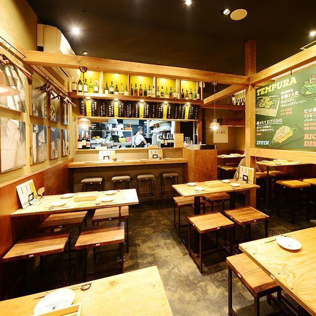 ゆっくりとお楽しみ頂ける空間！素材にこだわった天ぷら酒場です