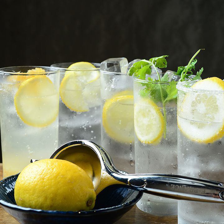 提供单品无限畅饮！还有美味小吃