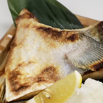 ブリかま塩焼き