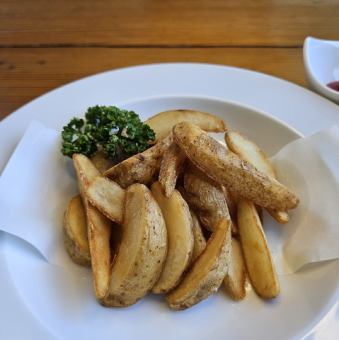 ポテトフライ（カレー・スパイシー）