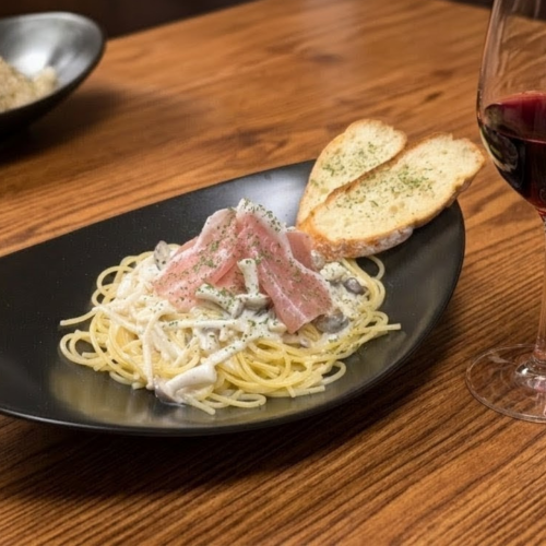 Gorgonzola sauce with prosciutto