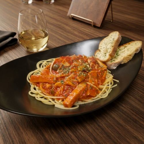 ベーコンのトマトソース