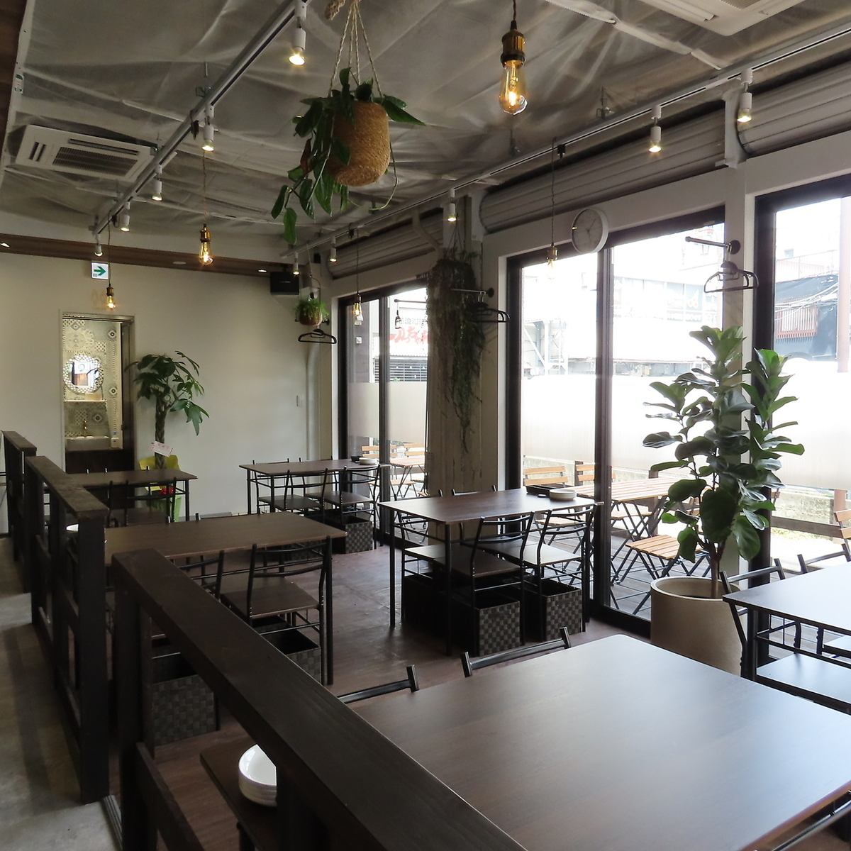 お一人様からゆっくりと料理やお酒をお楽しみいただけます。