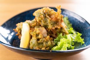 Deep fried chicken with seaweed