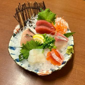お造り盛り合わせ 二人前～