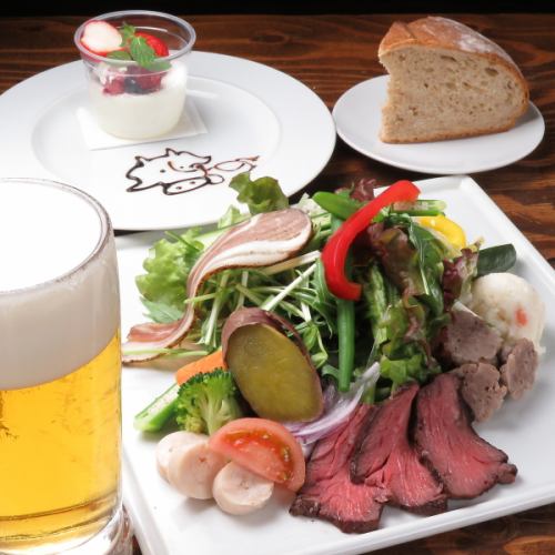 Recommended ♪ Vegetable lunch with plenty of local vegetables * Drink + petit dessert included