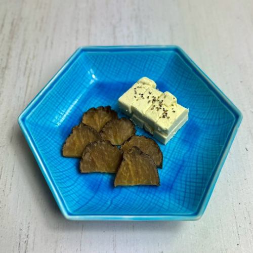 いぶりがっことクリーム/ホタルイカ酢味噌/山芋わさびススライス/梅なんこつ