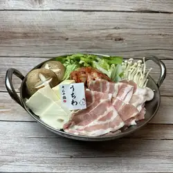 매운 김치냄비