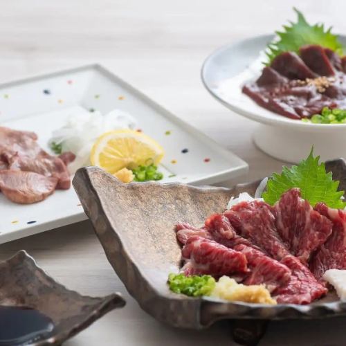 熊本名物霜降り馬刺し