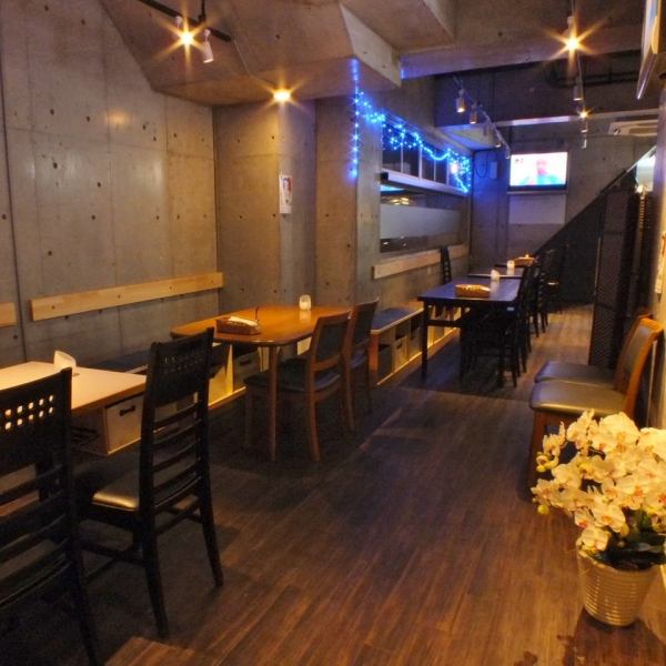 [For private parties] Up to 50 people can be accommodated! There is a drinking space that is popular in Tokyo at the west exit of Omiya.There is a large TV and sound equipment, so it is also recommended for watching sports.From 16:00 to 23:00. Unlimited all-you-can-drink for 3,000 yen! Recommended for drinking parties with a large number of people.