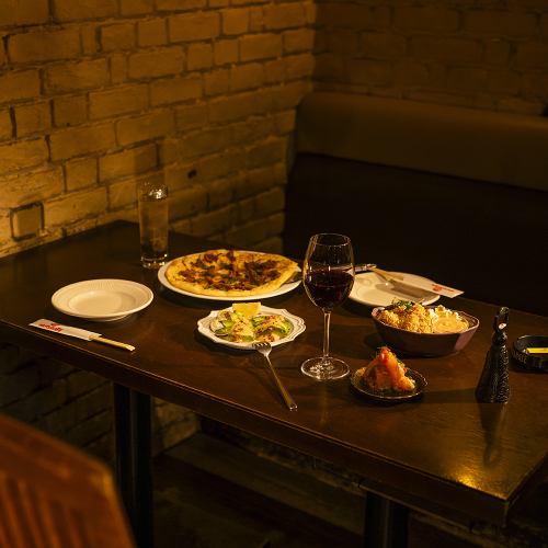 休闲百搭,适合日常穿着。