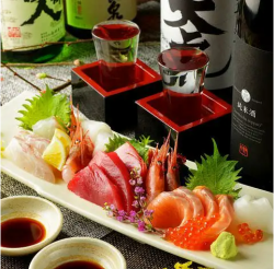 Assortment of three types of sashimi