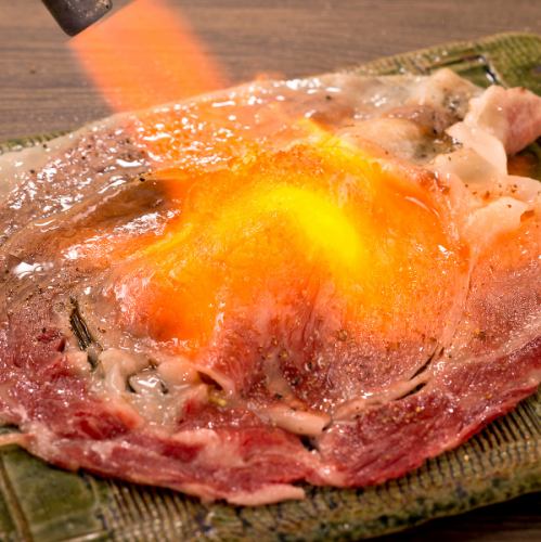 肉寿司名物！「さしとろ」