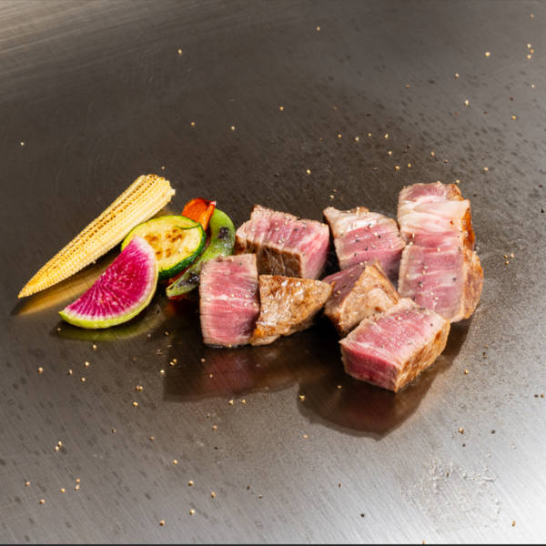 【紅肉專賣店】流川第一店。使用嚴選的食材，以合理的價格提供美味紅肉的瘦肉專賣店！