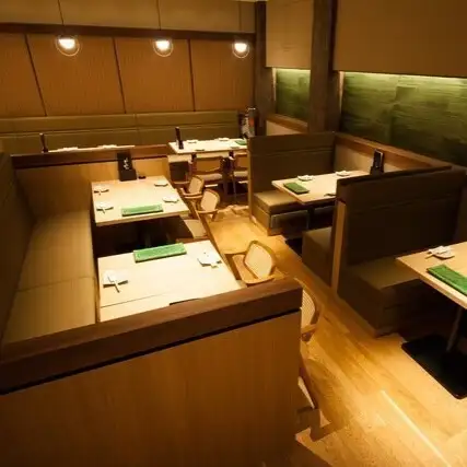 店内貸切利用も可能です。人数やご予算など、お気軽に店舗までお問い合わせください。ご来店を心よりお待ちしております。35~50名貸切可能。