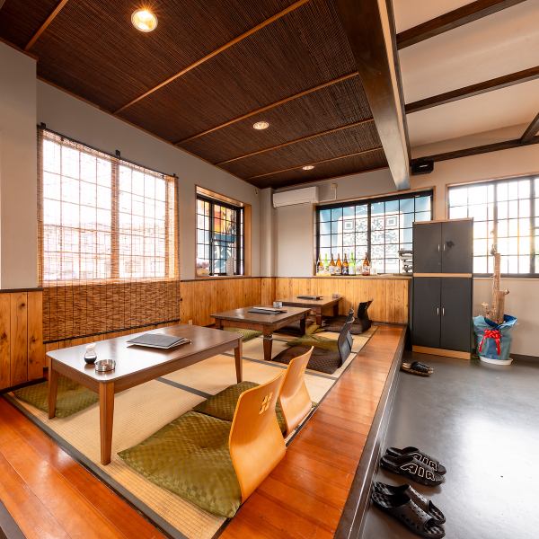 宴会でのご利用も大歓迎です!ゆったり広々としたお席と、目にも楽しい多彩なメニューで、皆様の楽しいひとときを全力でサポートいたします。ご友人同士の集まり、ご家族での祝い事、職場の仲間との様々なシーンで、楽しいひとときをお過ごしください♪