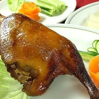 ~November 23rd <Chukaro 25th Anniversary> [Peking Duck Course] 10 dishes with 2 hours of all-you-can-drink [Special price 5500 yen (tax included)]