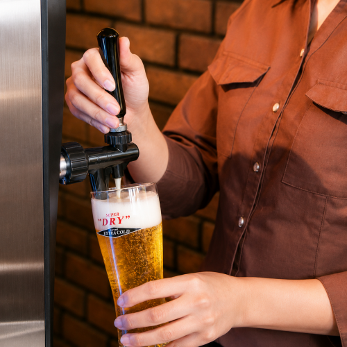 Get a great deal at ZAKOBA Sannomiya: Weekday-only lunch beer for 300 yen!