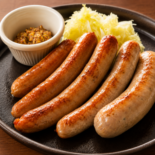 【三宮で昼飲み】牛ステーキやグリルソーセージなど…ビールとの相性抜群なお料理をご用意！！