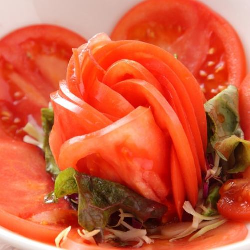 トマトサラダ　／　野菜サラダ