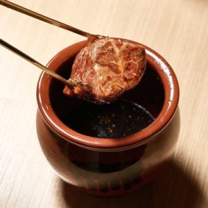 壺漬けローストビーフ