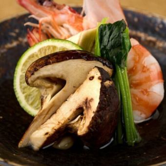 【喜コース】◆旬の素材を使用したコースで豪華な忘新年会をどうぞ！◆《全9品》12000円(税込)