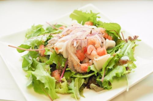Single Seafood Salad 2-3 servings