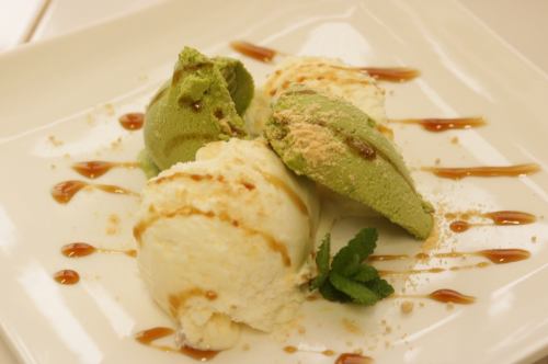 Ice cream with soybean flour and brown sugar syrup