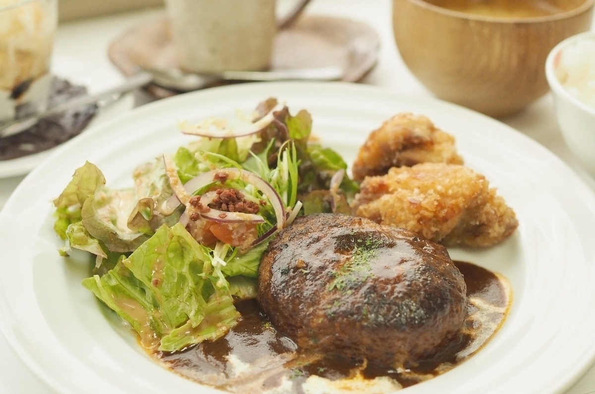 ハンバーグのお店 Landweg ランドヴェグ【公式】