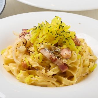 たくあんの和風カルボナーラ