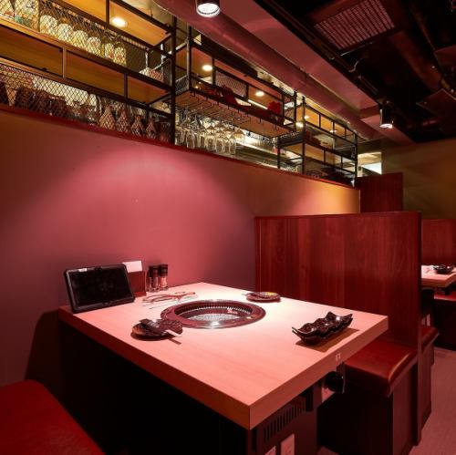 ［個室］デートや接待、特別な記念日に最適なお席を完備