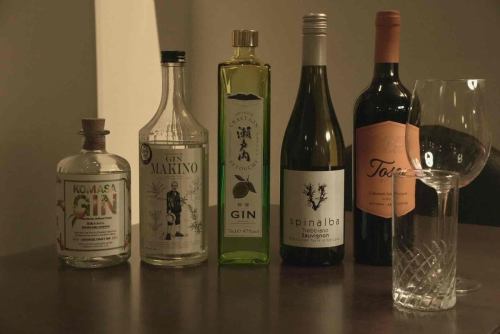 ワインと合う各種料理も♪