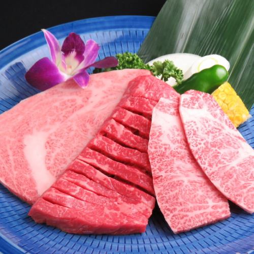Sanzanmori [Best ribs, rib loin (half), grilled wagyu beef blinds]