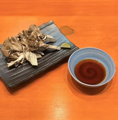 炙り舞茸　ポン酢添え