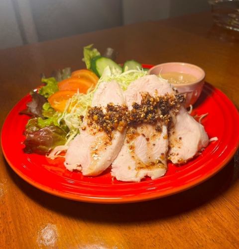 蒸し鶏のサラダ