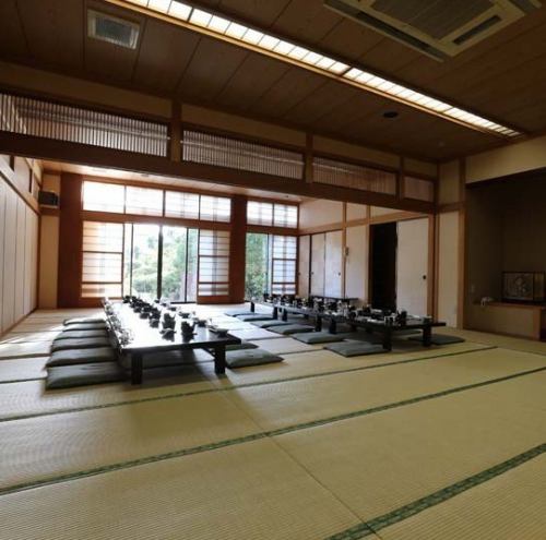 <p>[There is a tatami room] It is a table design that can cherish each customer&#39;s space.You can choose a tatami room seat or a table seat according to the usage scene.</p>
