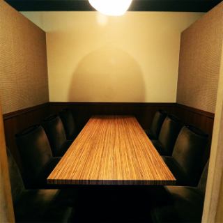 We also have private rooms for girls' parties and group dates. You can enjoy your time in a private space without worrying about others!