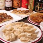 しそ、エビ、豚肉餃子 (4個)/自家製ゴマ団子 (3個)