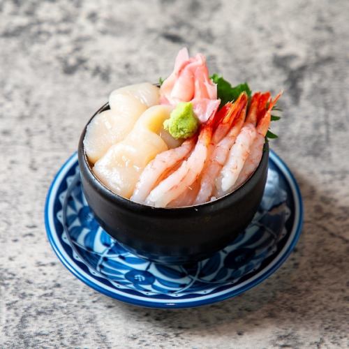 Sweet shrimp scallop bowl