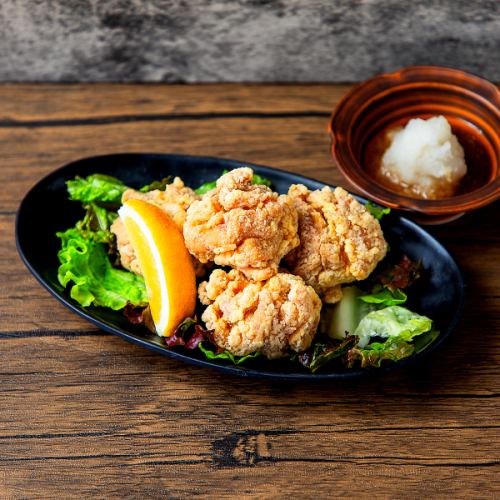 手仕込み　ひな鳥の唐揚げ