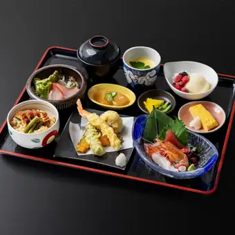 【8月3日～】【平日】ランチ限定★季節の釜めし付き　　花ちゃ花ちゃ御膳